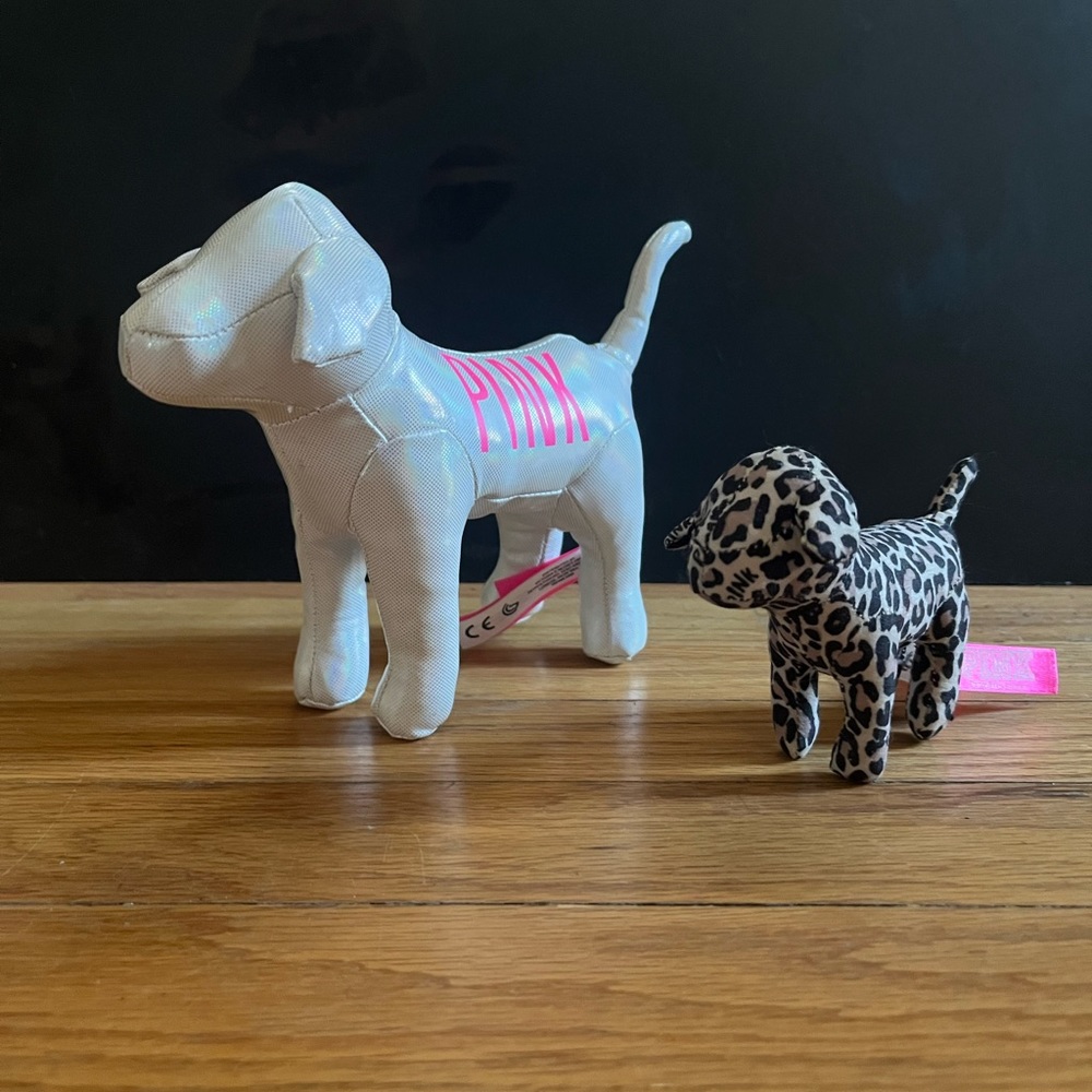 ✨PINK™ Dogs✨ - Picture 3 of 8